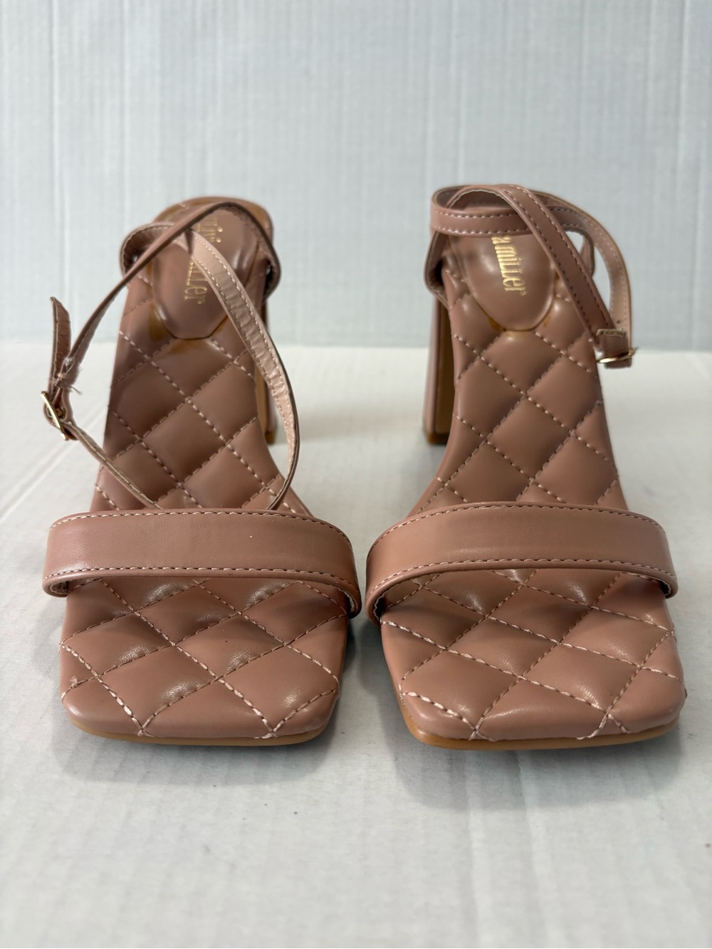 Olivia Miller Quilted Strap Block Heel Sandals in Nude, size 9, only worn once